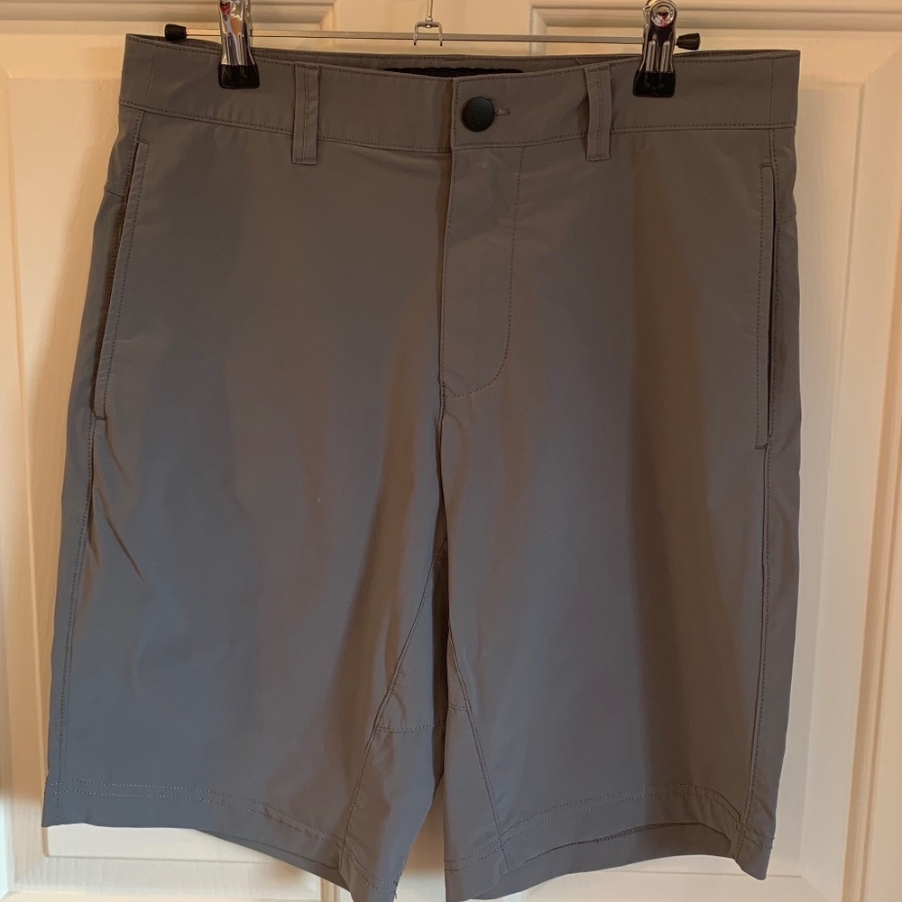 American Eagle | Active Flex Shorts | Sz 28